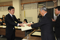 秋田 紘長